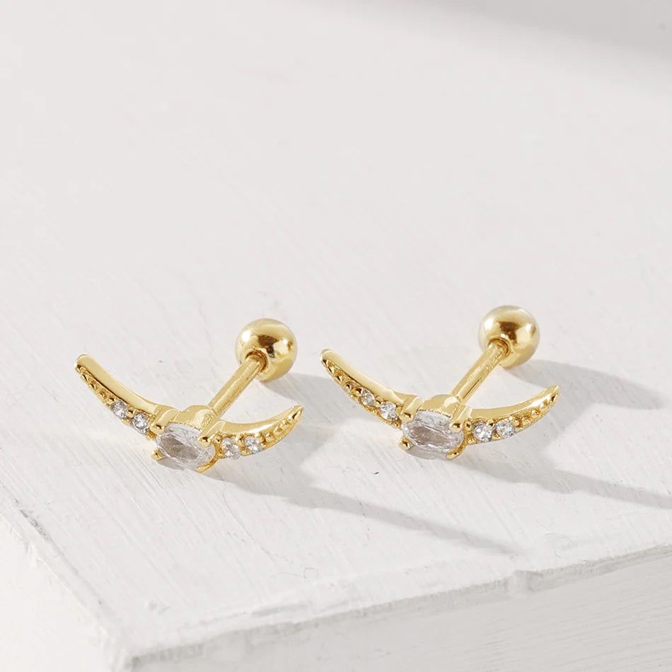 Dainty Curve Stud Earrings